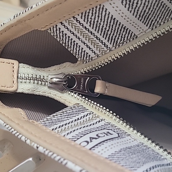 Coach Legacy Weekend Ticking Zippered Tote Bag - Picture 14 of 16